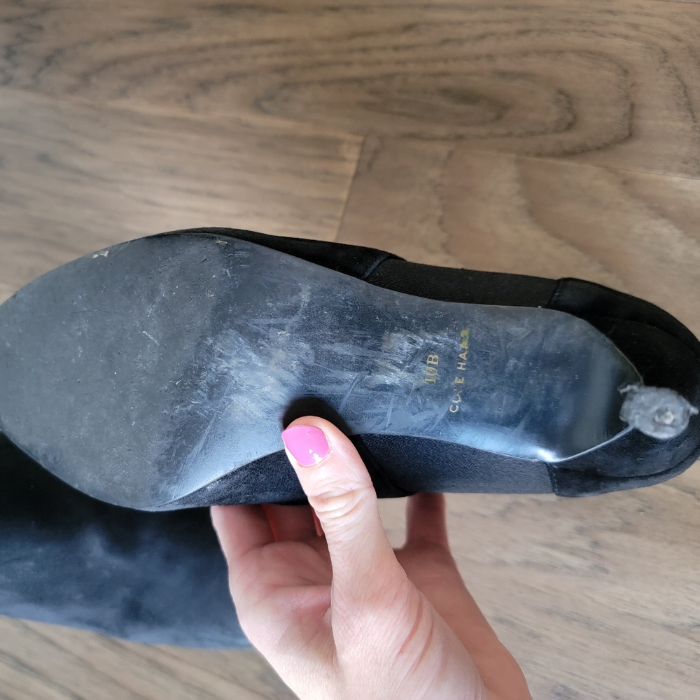 COLE HAAN ANKLE Suede Booties Boots Heels Shoes Black Size 10 - Picture 5 of 9